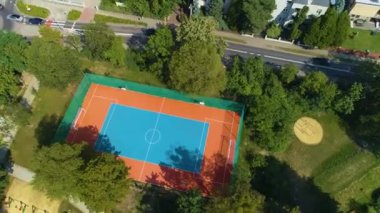 Sports Fields Ostrow Wielkopolski Boisko Havayolları Polonya. Yüksek kalite 4k görüntü