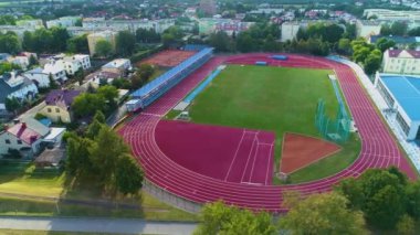 Atletizm Stadyumu Biala Podlaska Stadyumu Lekkoatletyczny Hava Görüntüsü Polonya. Yüksek kalite 4k görüntü