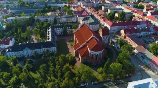 Rooms Katholieke Kerk Lomza Kosciol Archaniola Aerial View Polen Hoge — Stockvideo