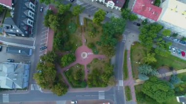 Park Swietokrzyska Ostroleka Hava Görüntüsü Polonya. Yüksek kalite 4k görüntü