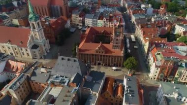 Eski Kasaba Meydanı Torun Ratusz Centrum Stary Rynek Hava Görüntüsü Polonya. Yüksek kalite 4k görüntü