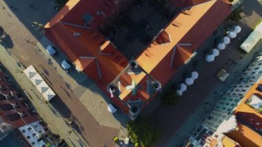 Eski Kasaba Meydanı Torun Ratusz Centrum Stary Rynek Hava Görüntüsü Polonya. Yüksek kalite 4k görüntü