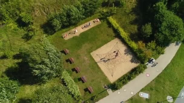 Parque Infantil Central Park Olsztyn Plac Zabaw Aerial View Poland — Vídeo de Stock