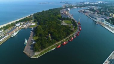 Manzara Westerplatte Anıtı Gdansk Pomnik Hava Görüntüsü Polonya. Yüksek kalite 4k görüntü
