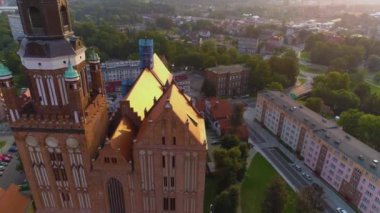 Eski Şehir Pazarı Kilisesi Stargard Stary Rynek Kosciol Hava Manzarası Polonya. Yüksek kalite 4k görüntü