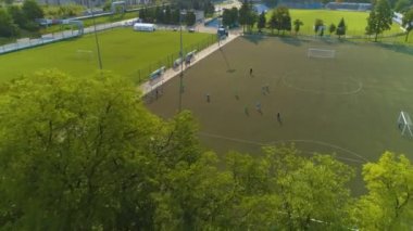 Stadyum Futbol Kulübü Blekitni Stargard Stadyumu Klub Hava Manzaralı Polonya. Yüksek kalite 4k görüntü