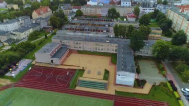 İlkokul Koszalin Szkola Podstawowa Havacılık Polonya. Yüksek kalite 4k görüntü