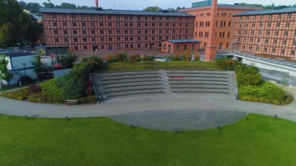 스퀘어밀 Bydgoszcz Wyspa Mlynska Aerial View 폴란드 고품질 — 비디오