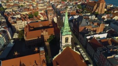 Eski kasaba meydanı Torun Ratusz Centrum Stary Rynek Aerial View Poland. Yüksek kalite 4k görüntü