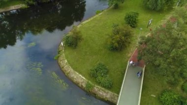 Köprü Nehri, Rzeka Gwda Pila. Wyspa Havaalanı, Polonya. Yüksek kalite 4k görüntü