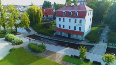 Kare Değirmen Adası Bydgoszcz Wyspa Mlynska Hava Görüntüsü Polonya. Yüksek kalite 4k görüntü