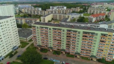Koszalin Krajobraz 'ın Güzel Evi Bloki Havacılık Manzarası Polonya. Yüksek kalite 4k görüntü