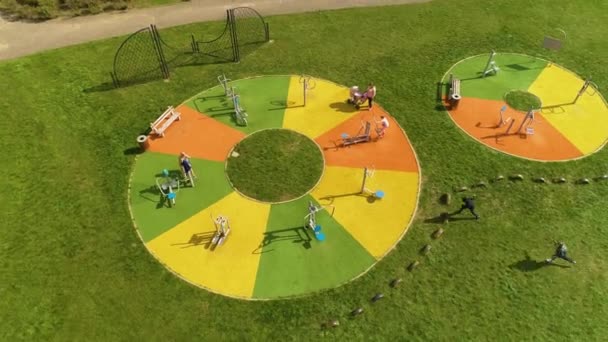Dětské Hřiště Park Wladyslawa Lokietka Wloclawek Plac Zabaw Aerial View — Stock video
