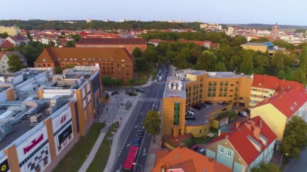 Qubus Hotel Rondo Gorzow Wielkopolski Aerial View Poland Vysoce Kvalitní — Stock video