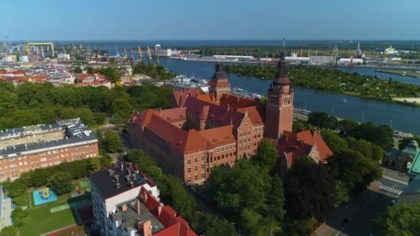西波美拉尼亚省办公室Szczecin Urzad Wojewodzki Aerial Poland 高质量的4K镜头 — 图库视频影像