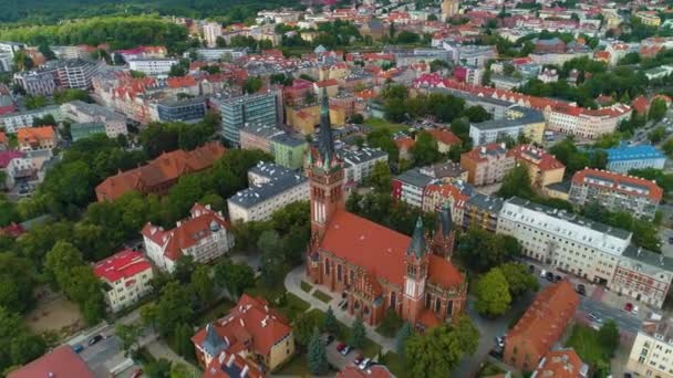 Iglesia Olsztyn Kosciol Serca Pana Jezusaerial View Polonia Imágenes Alta — Vídeos de Stock