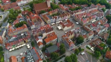 Old Town Market Meydanı Olsztyn, Miasto Ratusz Hava Manzaralı Polonya 'ya bakıyor. Yüksek kalite 4k görüntü