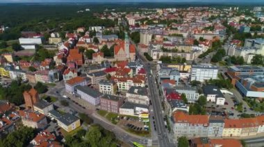 Şehir merkezinin güzel manzarası Olsztyn Krajobraz Hava Manzarası Polonya. Yüksek kalite 4k görüntü