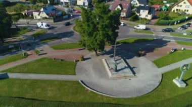 Pomnik Anıtı Jana Pawla Rondo Rumia Hava Görüntüsü Polonya. Yüksek kalite 4k görüntü