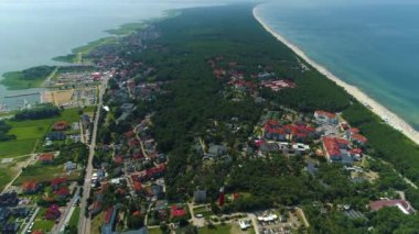 Güzel Manzara Baltık Denizi Krynica Morska Krajobraz Hava Manzarası Polonya. Yüksek kalite 4k görüntü