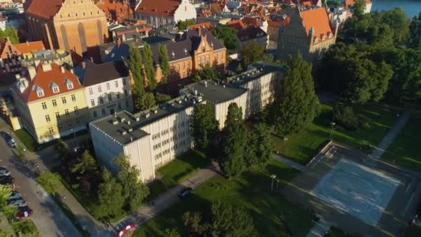 Философский Факультет Torun Wydzial Filozofii Aerial View Poland Высококачественные Кадры — стоковое видео