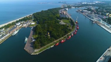 Manzara Westerplatte Anıtı Gdansk Pomnik Hava Görüntüsü Polonya. Yüksek kalite 4k görüntü