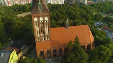 Güzel kilise Stargard Kosciol Swietego Jozefa Aerial View Poland. Yüksek kalite 4k görüntü