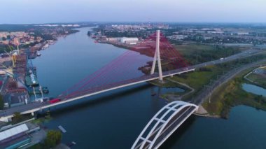 Kırmızı Köprü Ölü Vistula Gdansk En Czerwony Martwa Wisla Hava Görüntüsü Polonya. Yüksek kalite 4k görüntü
