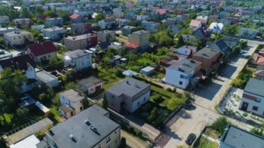 Manzara Ayrılmış Evler Rumia Domy Jednorodzinne Hava Görüntüsü Polonya. Yüksek kalite 4k görüntü