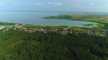 Güzel manzara Katy Rybackie Zalew Wislany Hava Görüntüsü Polonya. Yüksek kalite 4k görüntü