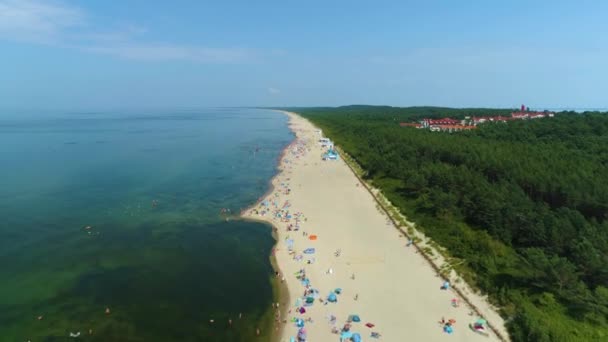 Όμορφη Παραλία Της Βαλτικής Θάλασσας Krynica Morska Plaza Aerial View — Αρχείο Βίντεο
