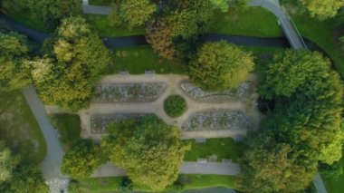 Güzel Park Wiosny Ludow Gorzow Wielkopolski Hava Manzaralı Polonya. Yüksek kalite 4k görüntü