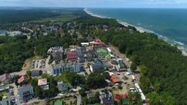 Güzel manzara Jastrzebia Gora Piekny Krajobraz Hava Manzarası Polonya. Yüksek kalite 4k görüntü