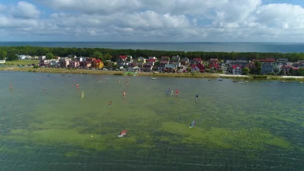 Piękny Krajobraz Windsurfing Chalupy Zatoka Krajobraz Widok Lotu Ptaka Polska — Wideo stockowe