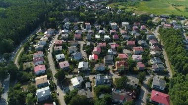 Güzel Peyzaj Evleri Ustka Piekny Krajobraz Domki Hava Manzaralı Polonya. Yüksek kalite 4k görüntü