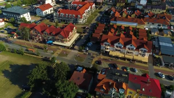 Prachtige Landschapshuizen Leba Domy Piekny Krajobraz Luchtfoto View Polen Hoge — Stockvideo