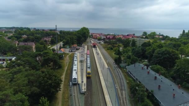 Tren Stasyonu Hel Dworzec Kolejowy Hava Görüntüleme Polonya Yüksek Kalite — Stok video