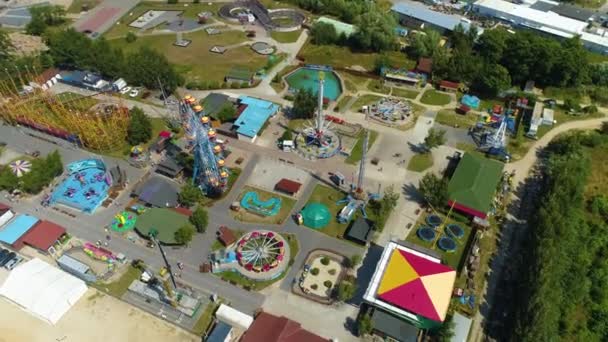 Freizeitpark Wladyslawowo Lunapark Luftaufnahme Polen Hochwertiges Filmmaterial — Stockvideo
