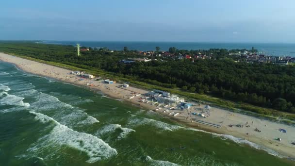 パノラマビーチバルト海ジャスタルニアプラザ Morze Airial View Poland 高品質4K映像 — ストック動画