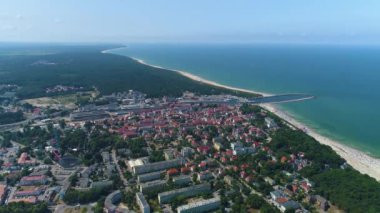 Güzel manzara Ustka Piekny Krajobraz Hava Görüntüsü Polonya. Yüksek kalite 4k görüntü