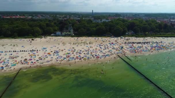 Strand Ostsee Ustka Plaza Morze Baltyckie Luftaufnahme Polen Hochwertiges Filmmaterial — Stockvideo