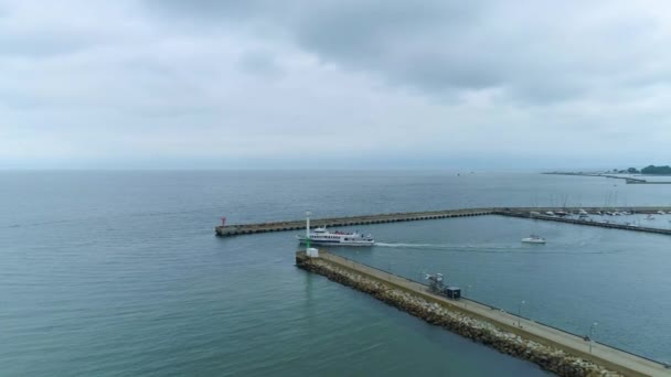Båtar Harbor Hel Port Statek Flygfoto Polen Högkvalitativ Film — Stockvideo