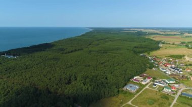 Güzel manzara Ustka Piekny Krajobraz Hava Görüntüsü Polonya. Yüksek kalite 4k görüntü