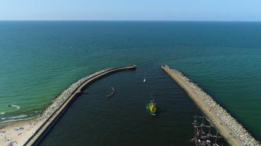 Gemi Limanı Baltık Denizi Ustka Statek Hava Limanı Polonya. Yüksek kalite 4k görüntü