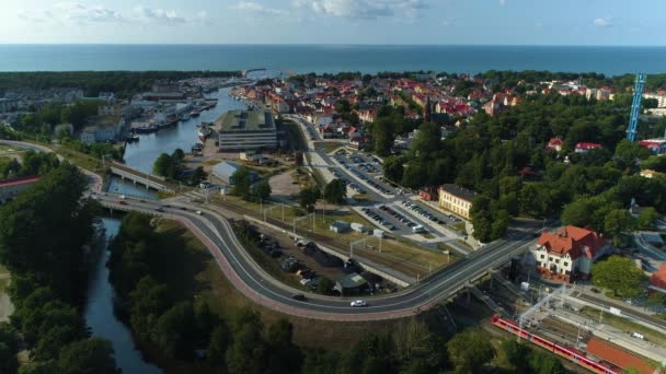 Schöne Landschaftsbrücke Ustka Piekny Krajobraz Luftaufnahme Polen Hochwertiges Filmmaterial — Stockvideo