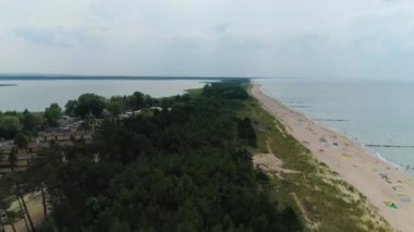 Dabkowice Deniz Ormanı Las Nadmorski Havacılık Polonya. Yüksek kalite 4k görüntü