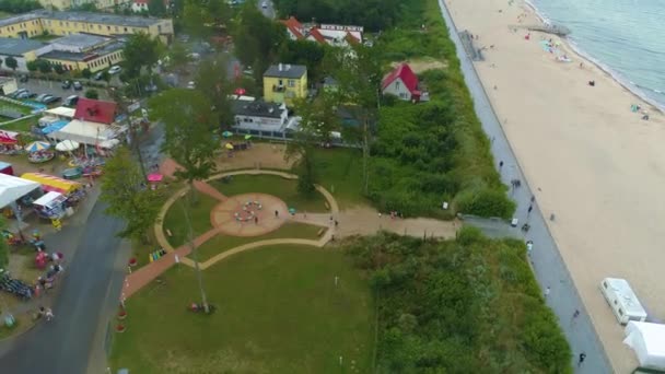 Strand Eingang Sarbinowo Plaza Nadmorska Luftaufnahme Polen Hochwertiges Filmmaterial — Stockvideo