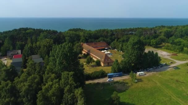 Όμορφη Seaside House Δάσος Mielno Pas Nadmorski Aerial View Πολωνία — Αρχείο Βίντεο