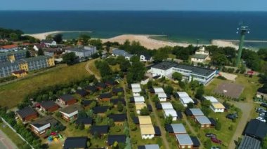 Dubai Plajı Jaroslawiec Plaza Dubaj Havacılık Görünümü Polonya. Yüksek kalite 4k görüntü