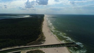 Manzara Port Breakwater Baltık Denizi Dzwirzyno Hava Görüntüsü Polonya. Yüksek kalite 4k görüntü